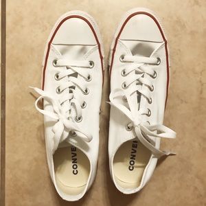 White low top converse